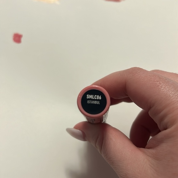 NYX soft matte lip cream shade Istanbul - Picture 2 of 3